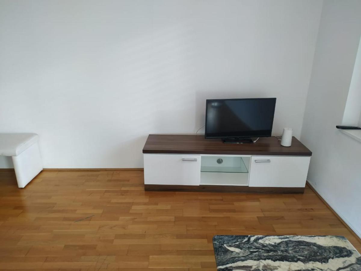 Linz Donau Ufer Stadt Mitte 외부 사진
